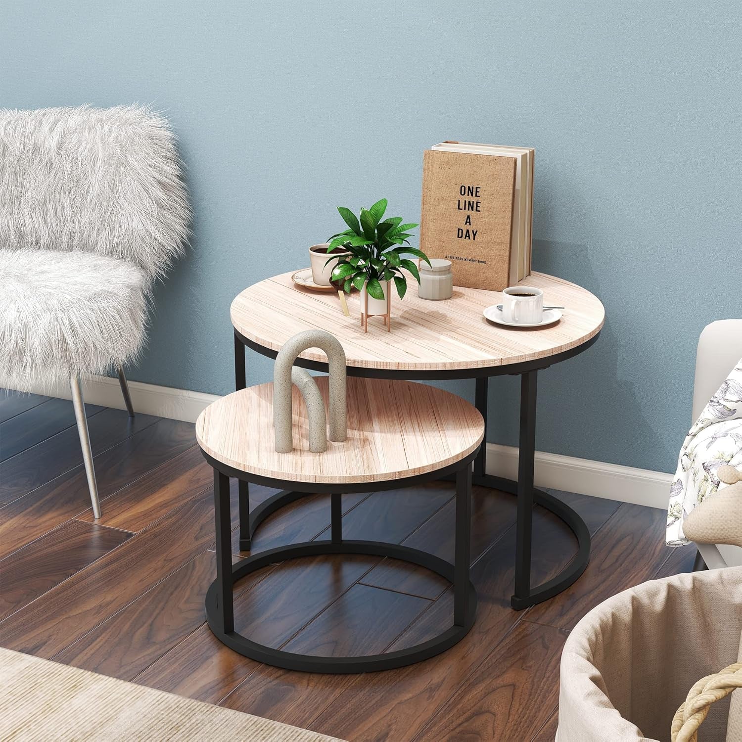 round Nesting Coffee Table Modern Furniture Nesting Side Set of 2 Stacking Side Tea Table End Table for Living Room Balcony Office with Sturdy Metal Frame, Easy Assembly